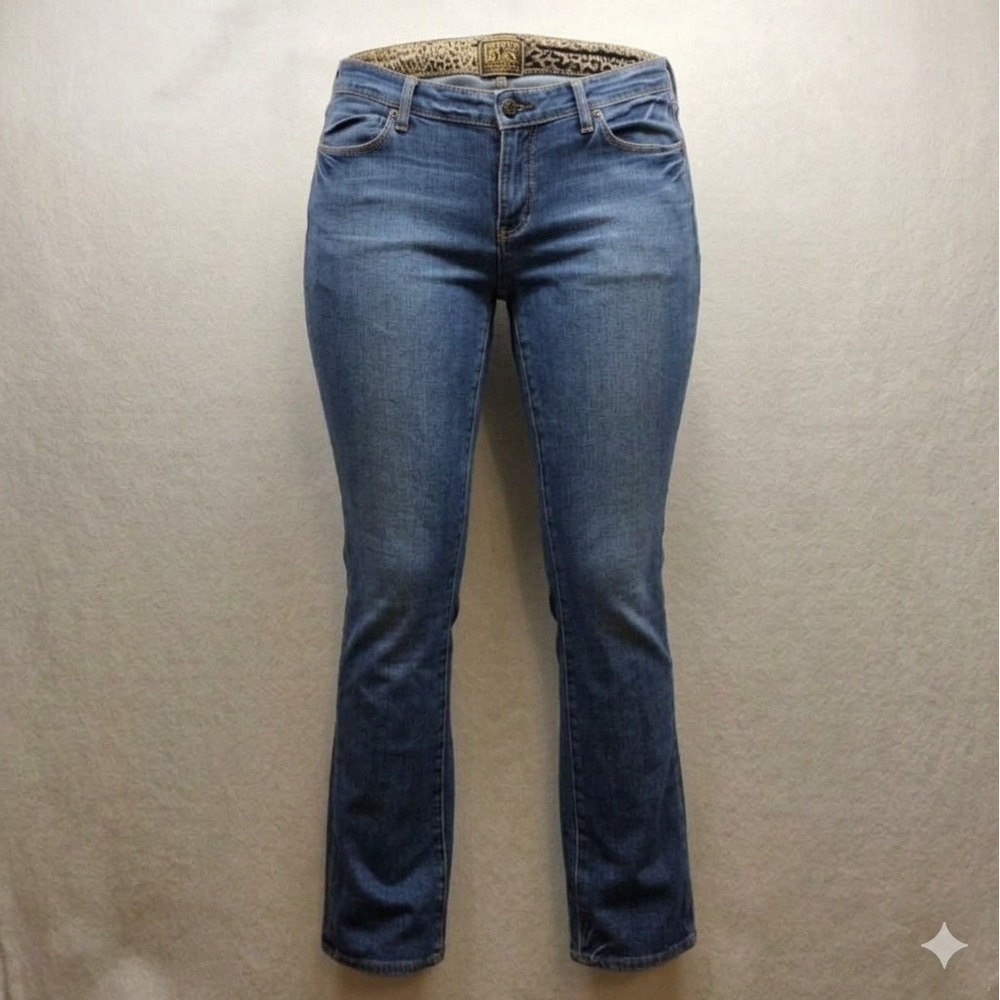 Rich & Skinny 84-5014 Women's Vintage Blue Low Straight Denim Jeans. Size 31